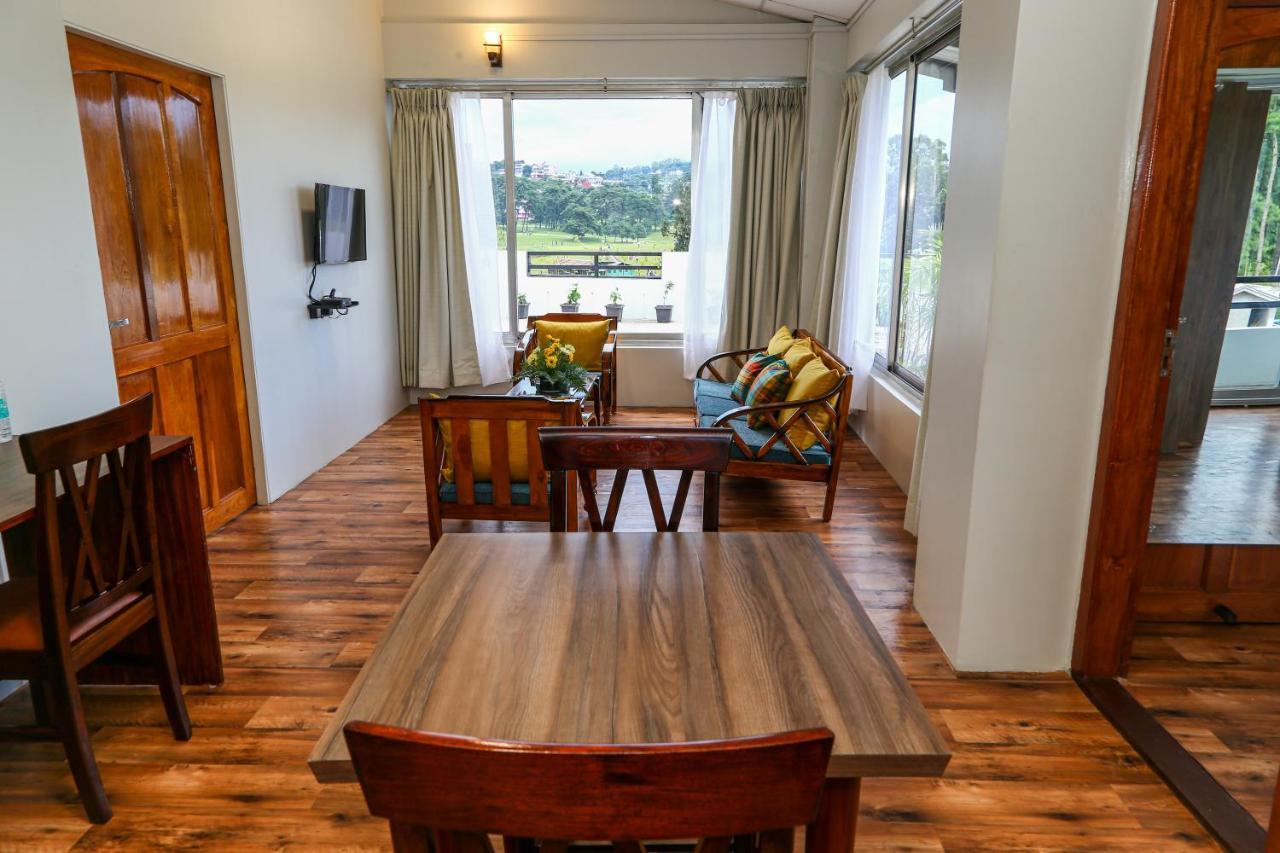 The Golf Retreat, Shillong Hotel ภายนอก รูปภาพ
