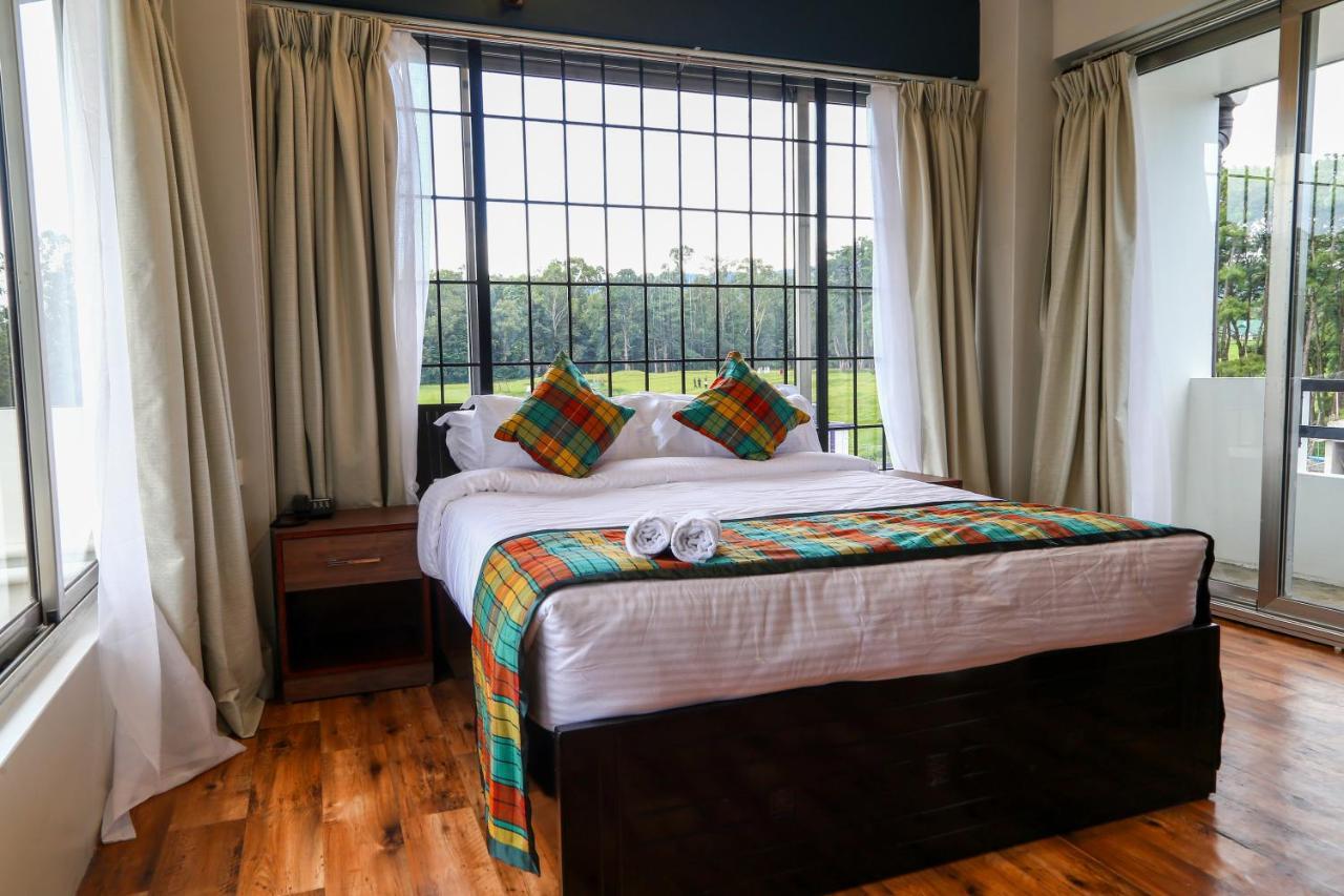 The Golf Retreat, Shillong Hotel ภายนอก รูปภาพ