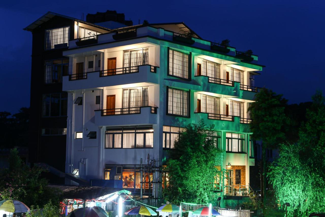 The Golf Retreat, Shillong Hotel ภายนอก รูปภาพ